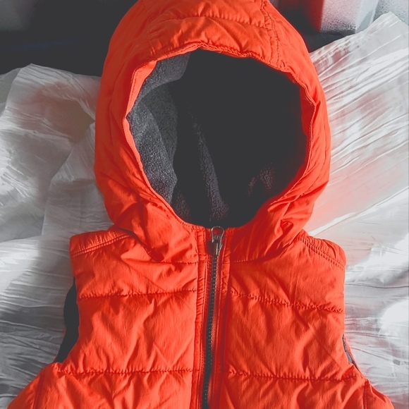 Baby Gap Puffer Vest Sz 2yrs - Picture 1 of 5